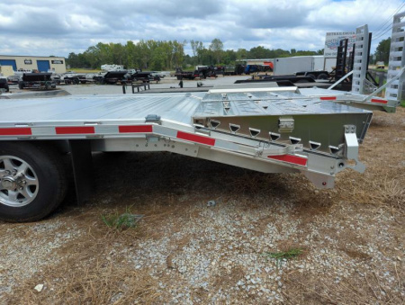 New 2024 Eby Trailers DO14K Equipment Trailer