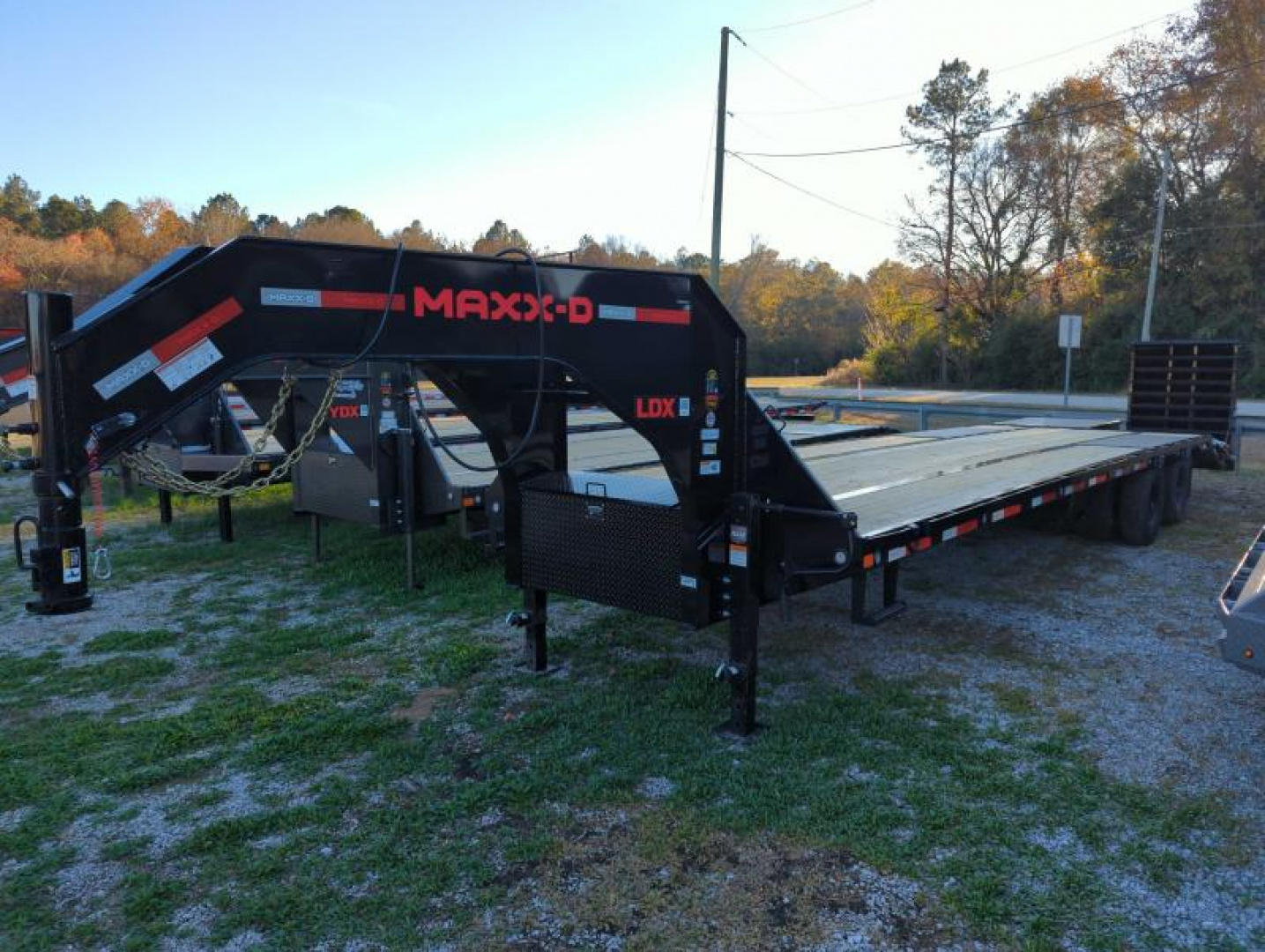 New 2025 MAXX-D LDX 32' Engineered I-Beam Frame Gooseneck Deckover Trailer