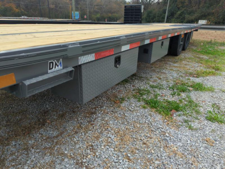 New 2025 Diamond C Trailers FMAX210 HDT Deckover Trailer