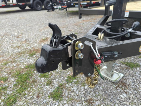 New 2025 MAXX-D S3X 8314 5.2K Utility Trailer