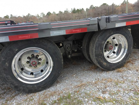 New 2025 Diamond C Trailers FMAX212 HDT Deckover Trailer