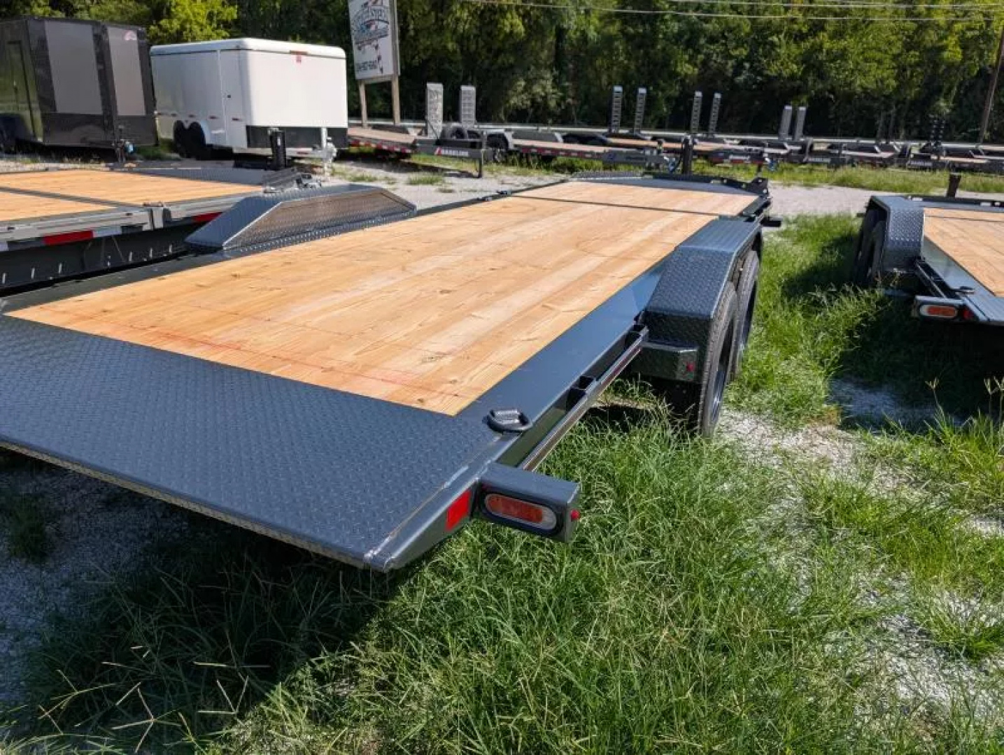 New 2025 Diamond C Trailers HDT208S-PACESETTER Equipment Trailer