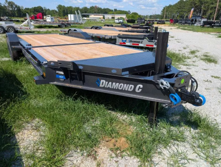New 2025 Diamond C Trailers HDT208S-PACESETTER Equipment Trailer