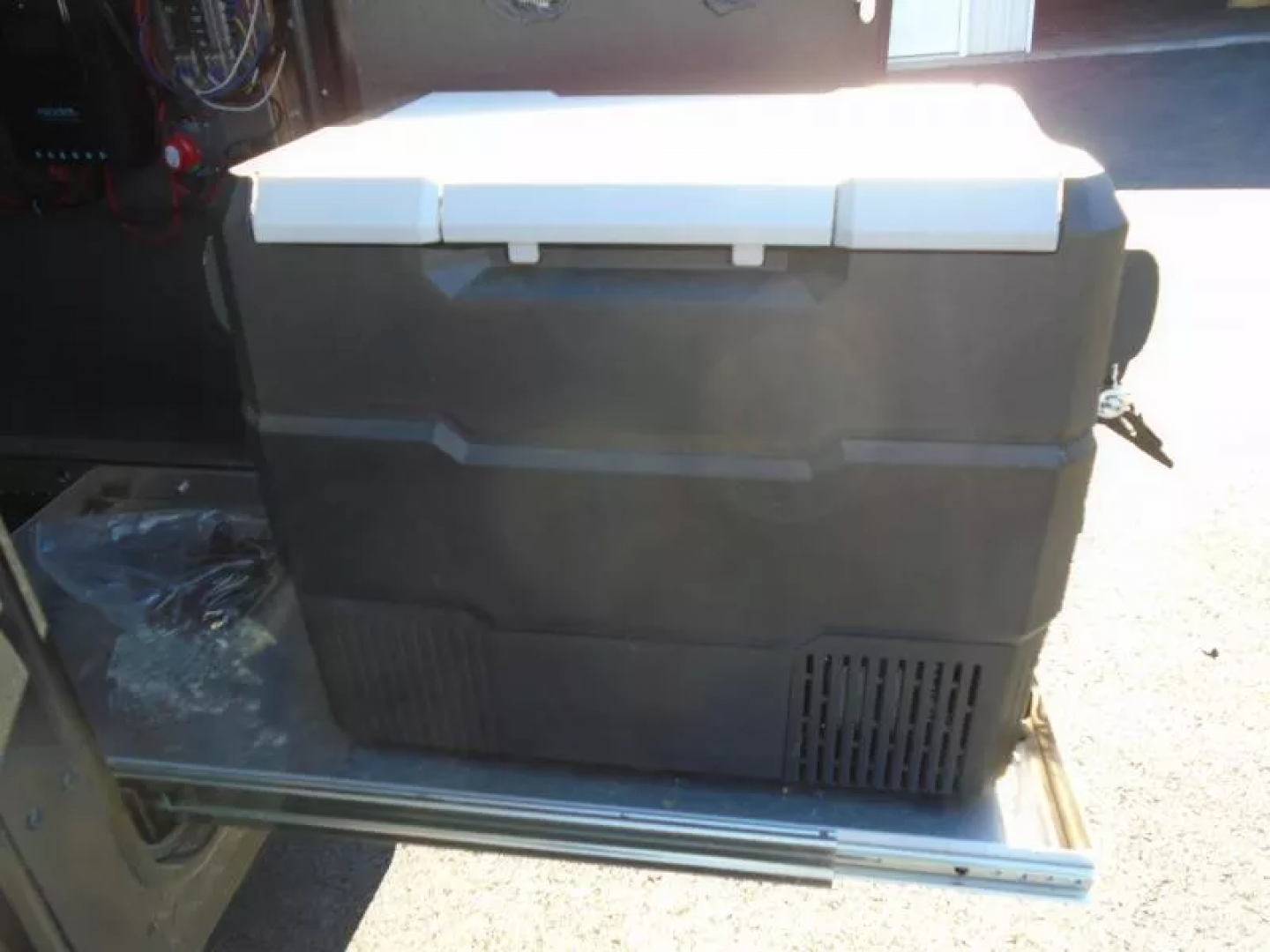 Used 2025 Ursus Campers KING DEN OVERLAND Tent Camper