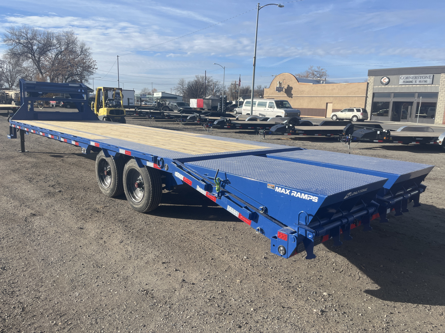 New 2026 Load Trail 102" x 30' Single Wheel Low-Pro Gooseneck