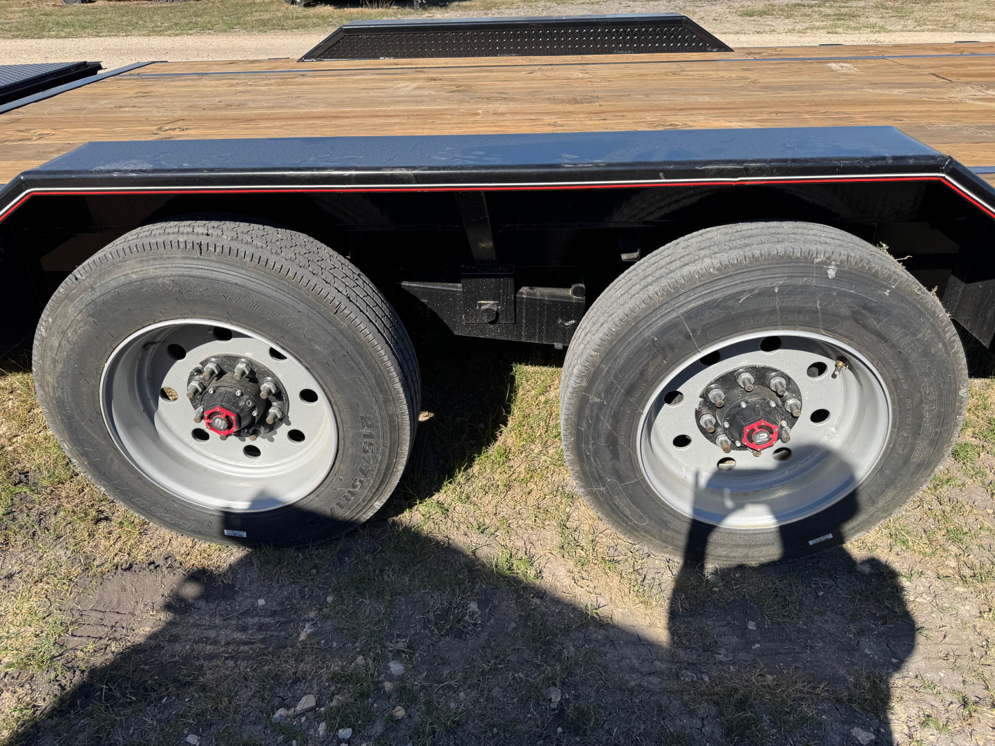 New 2026 Diamond T 10230SDSKPGN-5899 Flatbed Trailer