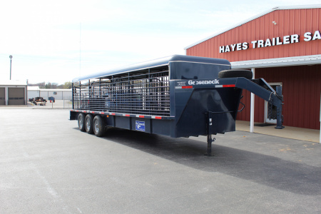 Used 2020 Gooseneck Trailer MFG METAL TOP Stock / Stock Combo Trailer