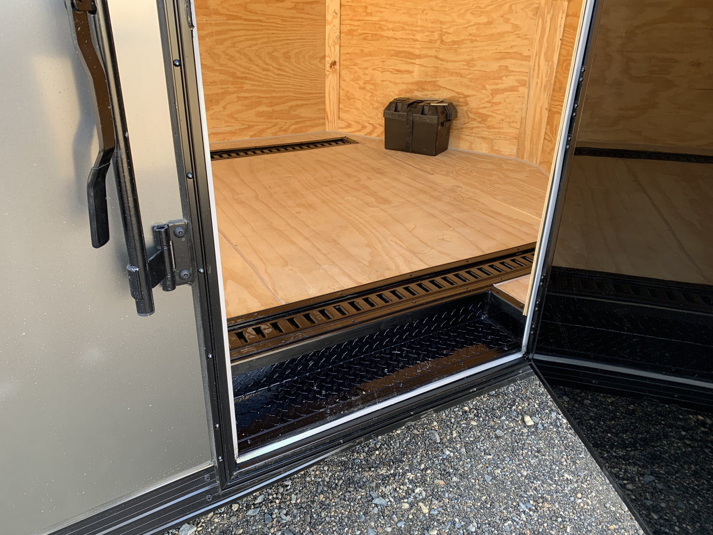 New 2026 Cynergy 2 8.5x28TA3 Velocity Series Car / Racing Trailer