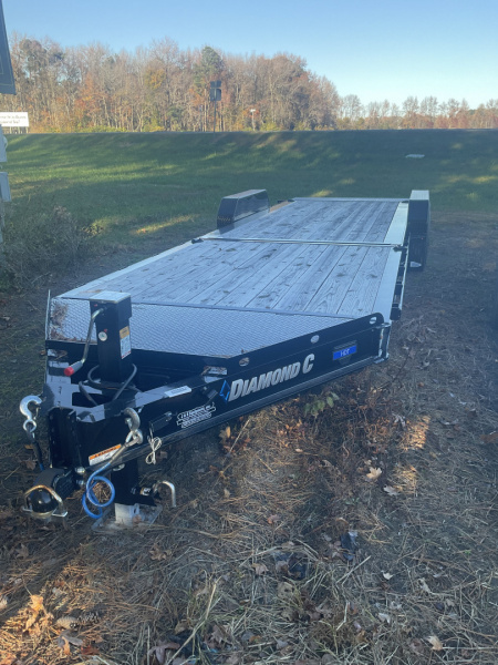 New 2026 Diamond C Trailers 23262 HDT24’ 207 Equipment Trailer