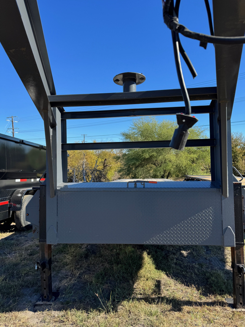 Used 2023 RawMaxx FDX-34-27K - 9265 Deckover Trailer