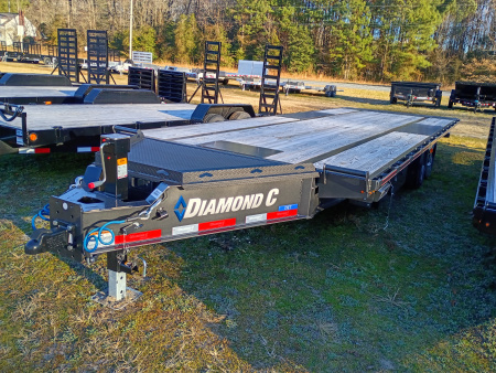 New 2025 Diamond C Trailers 23396 DET 24' 208 Equipment Trailer