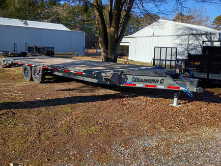 New 2026 Diamond C Trailers 23916 DEC 24' 207 Equipment Trailer