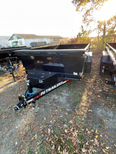 New 2026 PJ Trailers 23670 D7 14' 2' side Dump Trailer