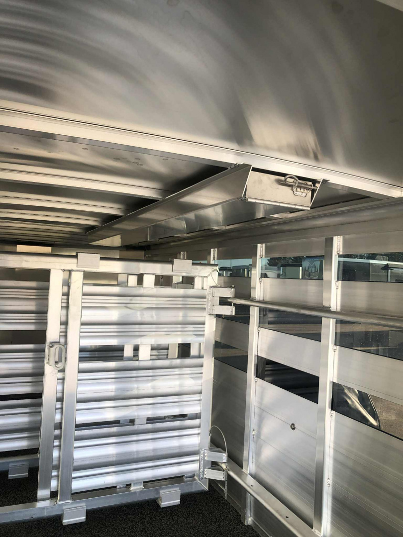 New 2025 Featherlite 8107 16' Low Pro Stock