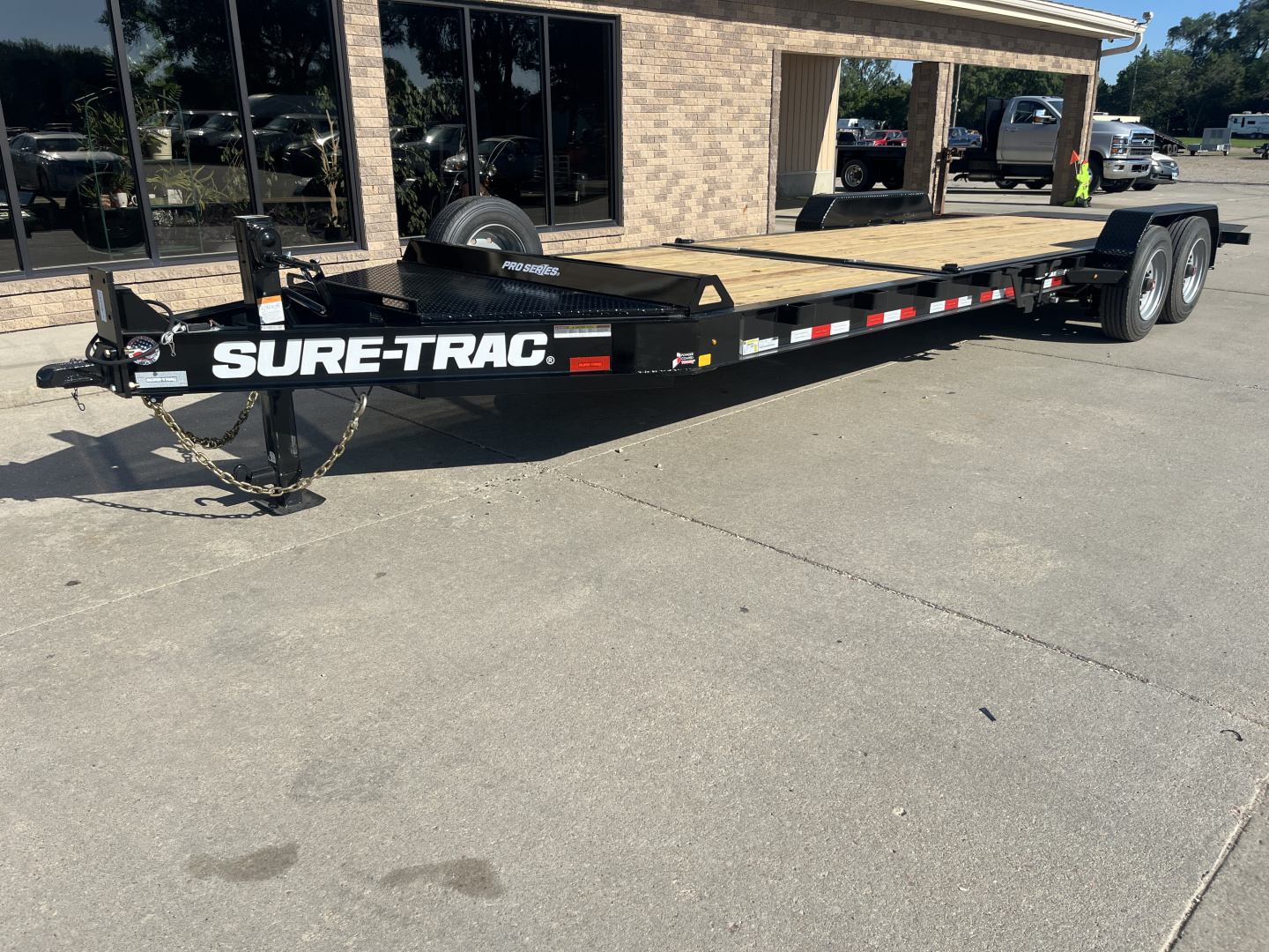 New 2026 Sure-Trac 26ft Tilt Bed Equipment Trailer