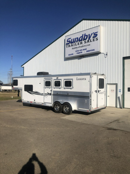 Used 2014 Lakota Charger 3H Living Quarter