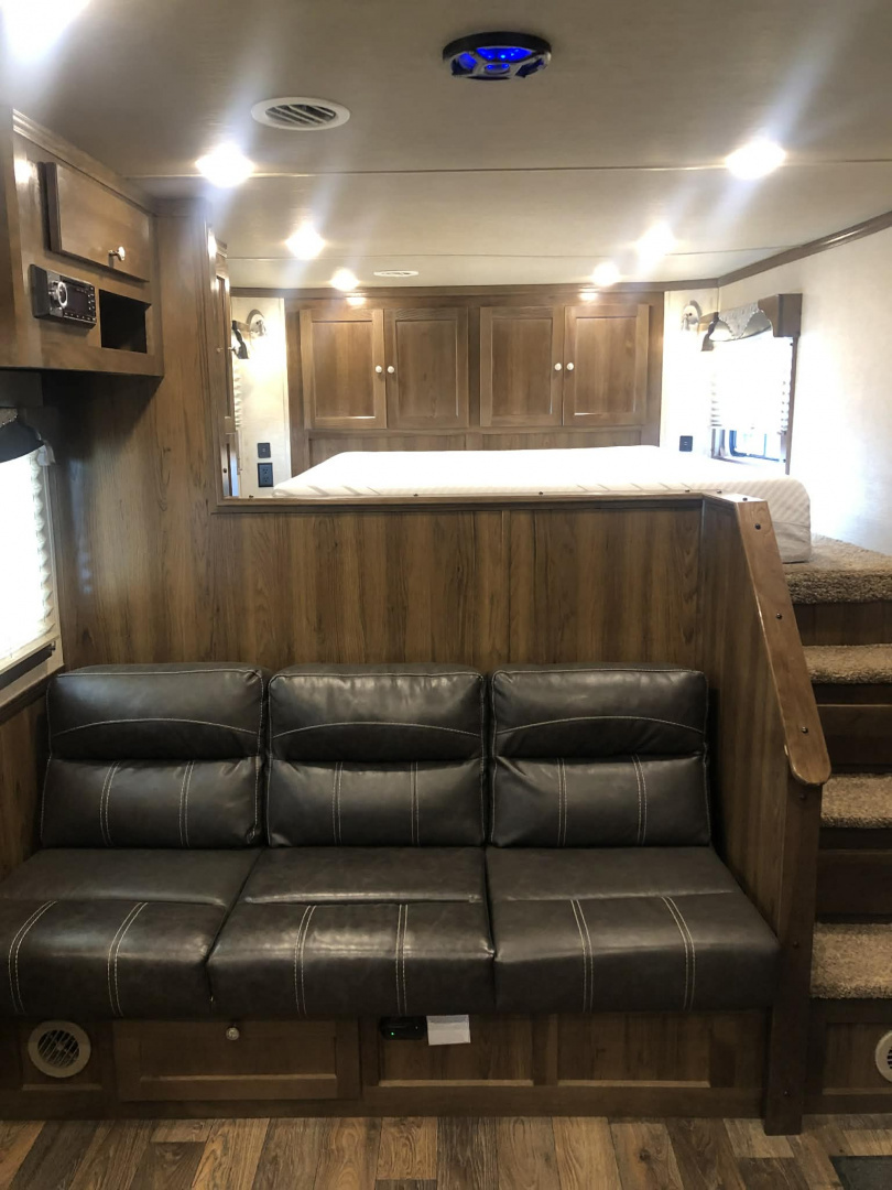 Used 2022 SMC 3H Living Quarter