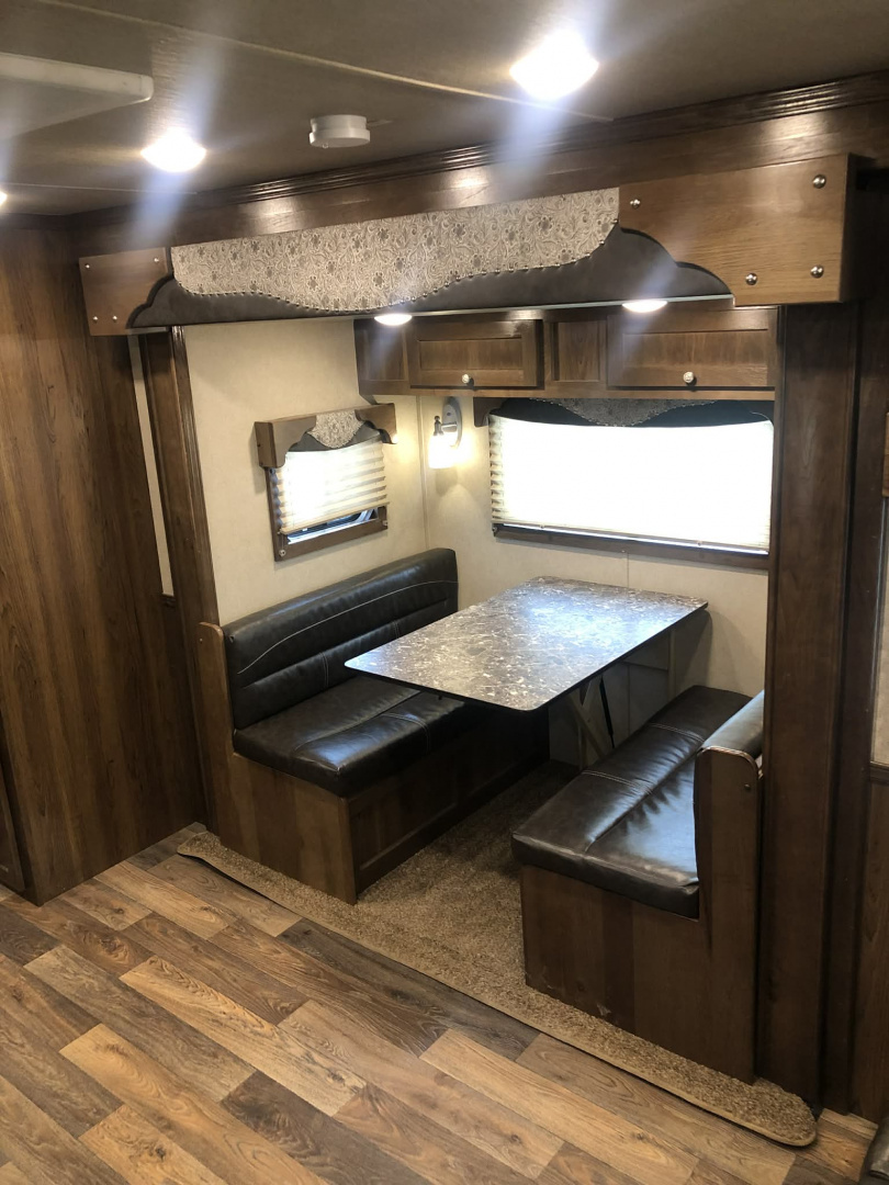 Used 2022 SMC 3H Living Quarter