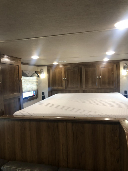 Used 2022 SMC 3H Living Quarter