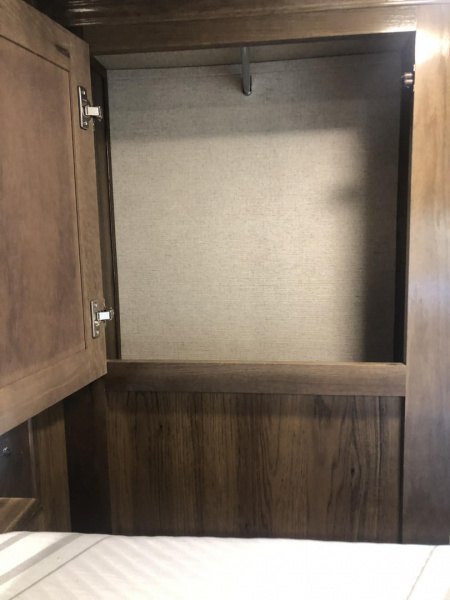 Used 2022 SMC 3H Living Quarter