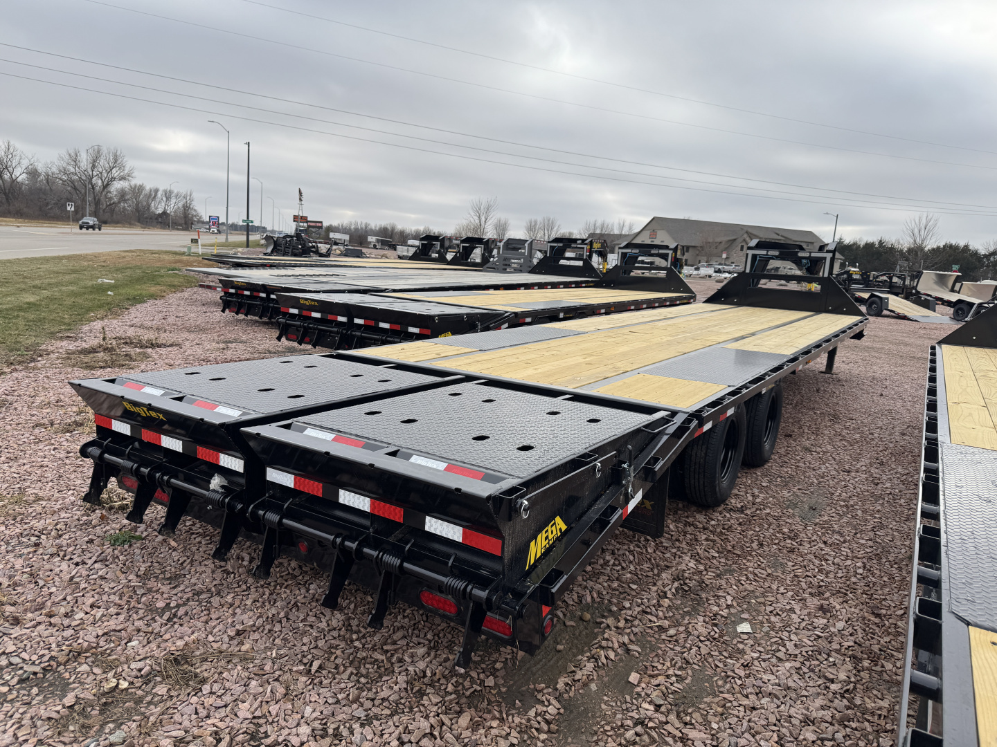 New 2026 Big Tex Trailers 22GN 28+5 Flatbed Trailer