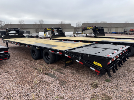 New 2026 Big Tex Trailers 22GN 28+5 Flatbed Trailer