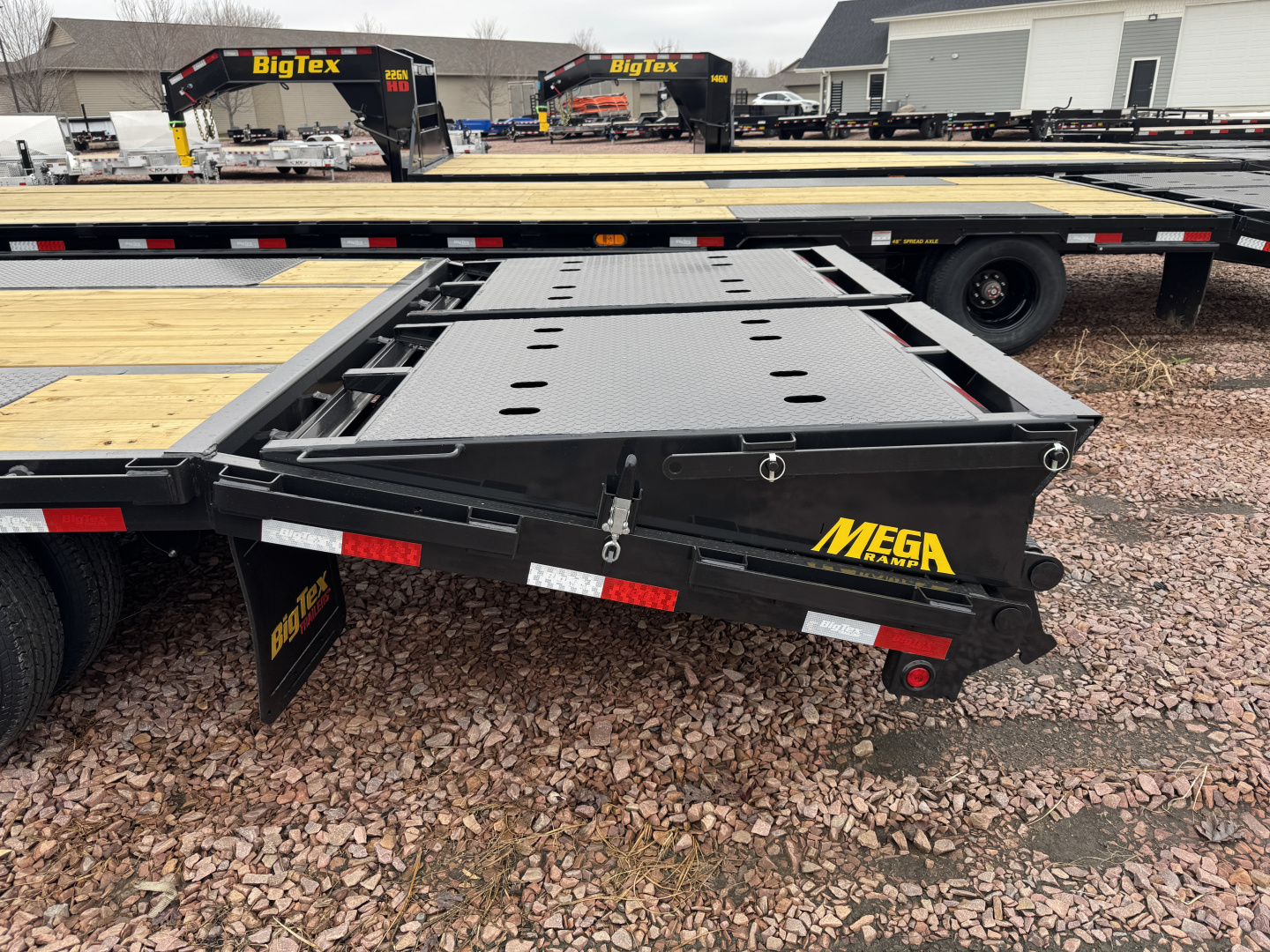 New 2026 Big Tex Trailers 22GN 25+5 Flatbed Trailer