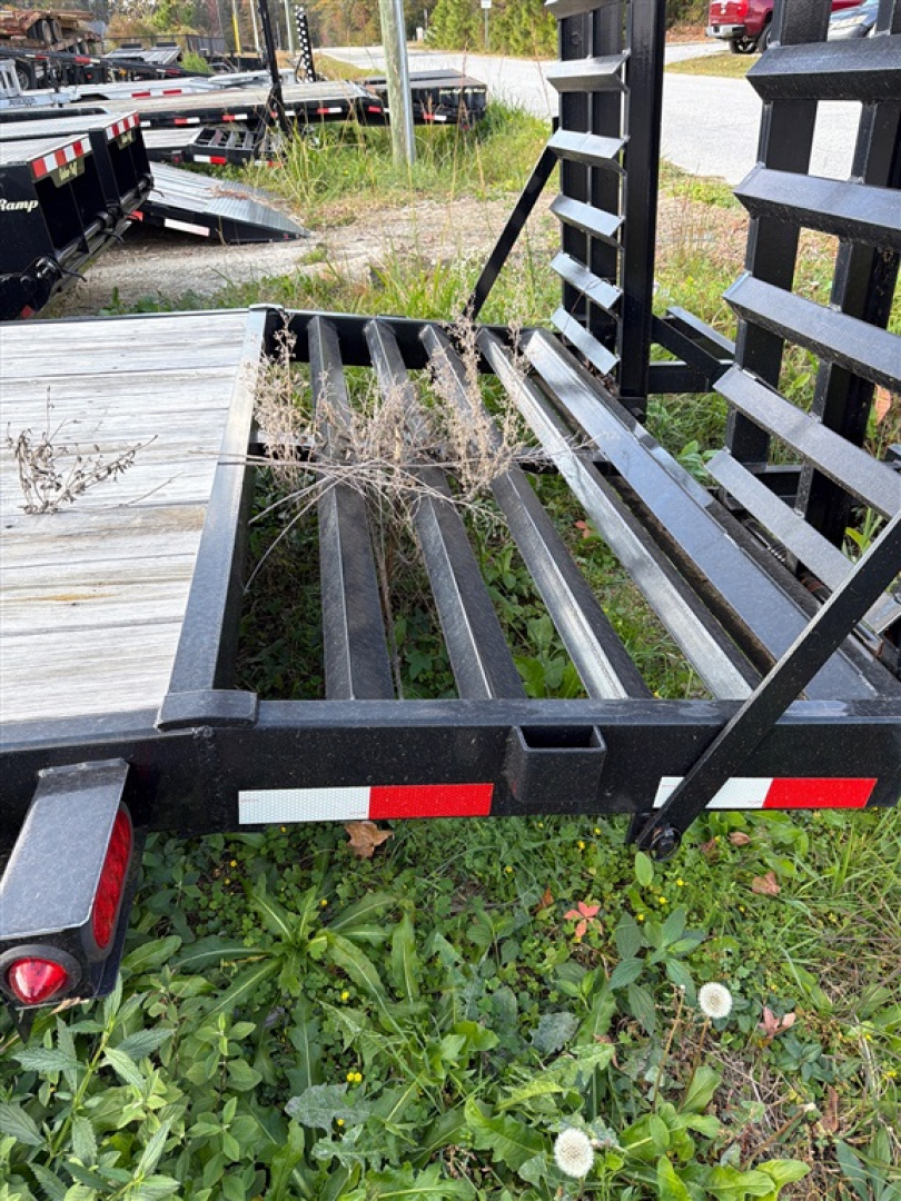 Used 2022 Gatormade 18+3 Equipment