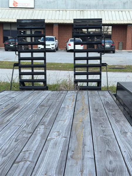 Used 2022 Gatormade 18+3 Equipment