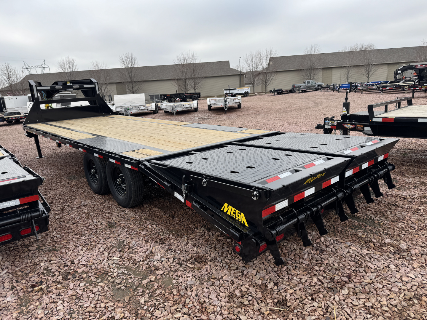 New 2026 Big Tex Trailers 14GN 20+5 Flatbed Trailer
