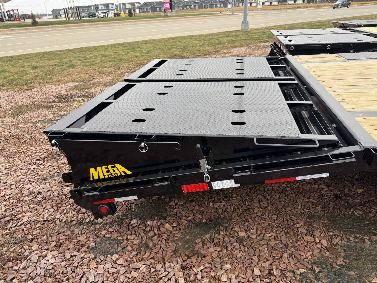 New 2026 Big Tex Trailers 14GN 20+5 Flatbed Trailer