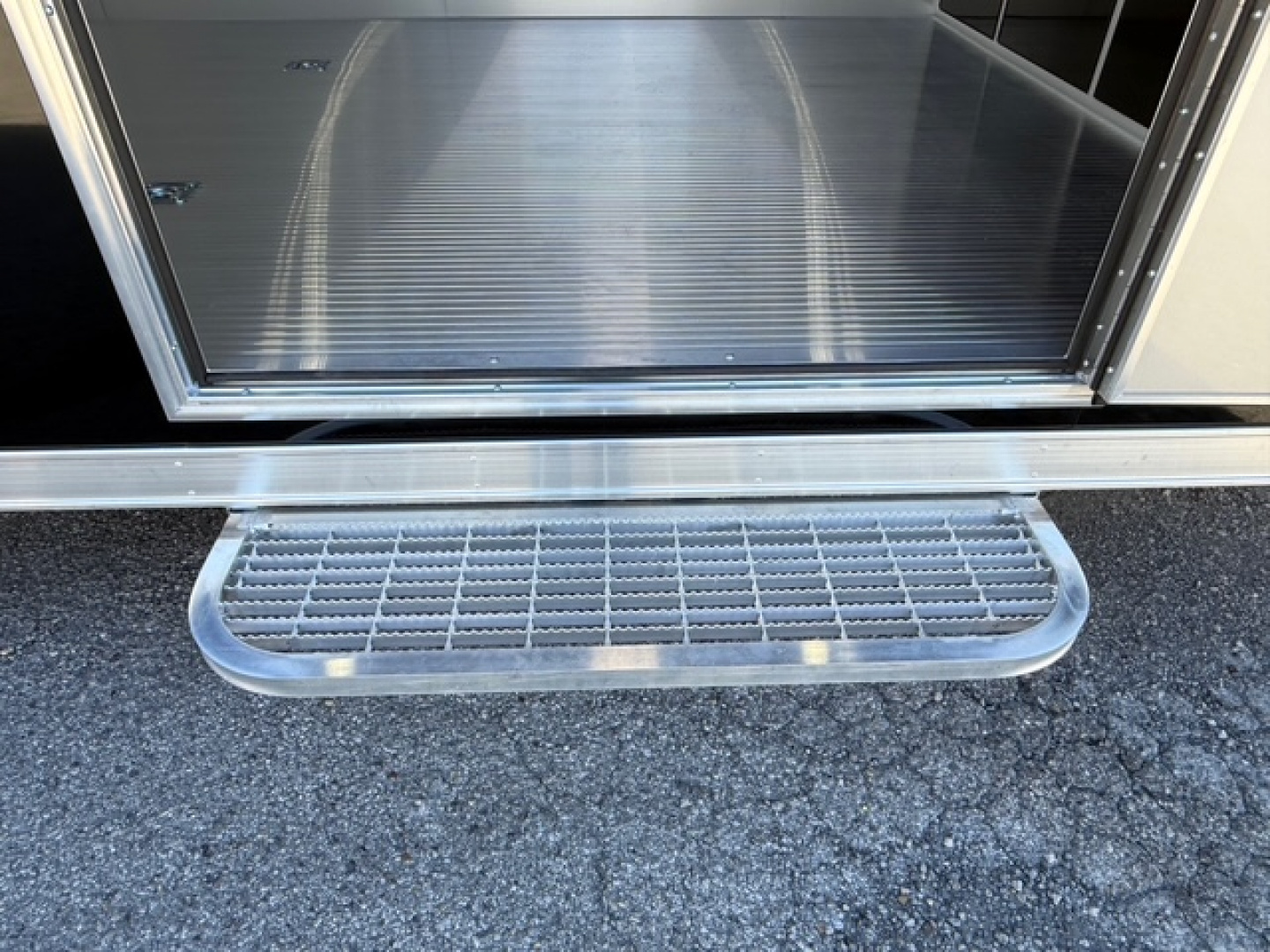 New 2026 INTECH 8.5X28 RACE TRAILER