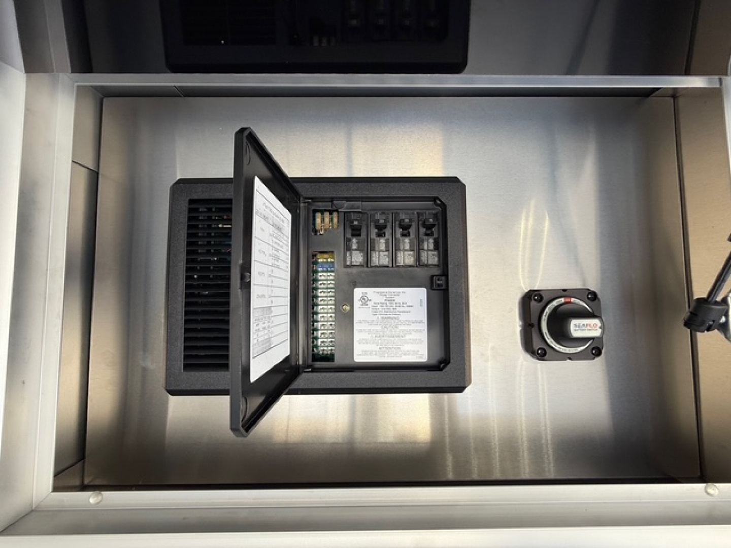 New 2026 INTECH 8.5X28 RACE TRAILER