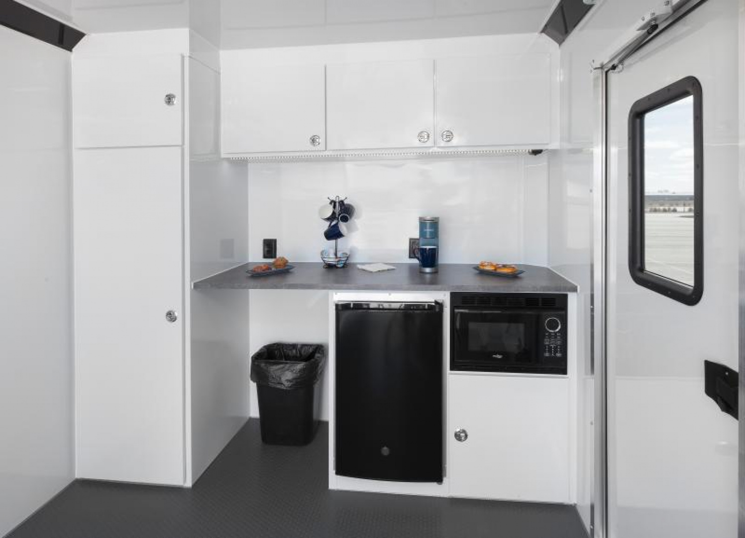 New 2024 ATC 20 FT MOBILE OFFICE TRAILER COMMAND CENTER