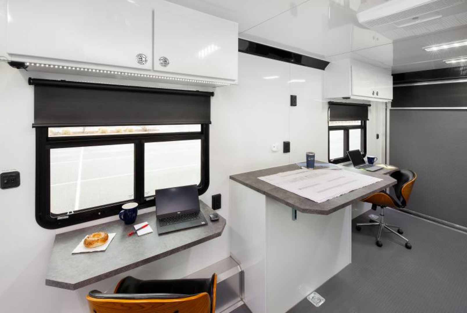 New 2024 ATC 28 FT OFFICE TRAILER COMMAND CENTER WITH BATHROOM