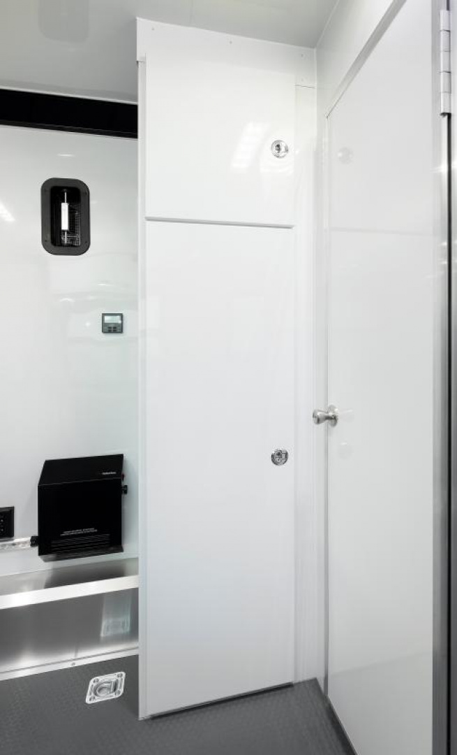 New 2024 ATC 28 FT OFFICE TRAILER COMMAND CENTER WITH BATHROOM