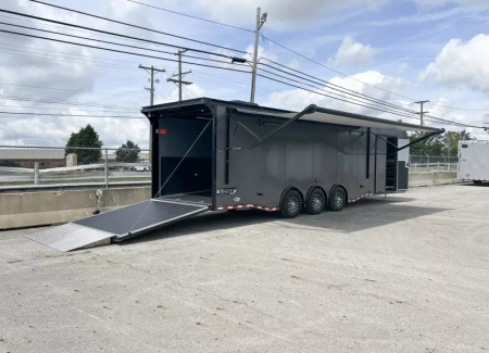 New 2026 Haulmark 32 FT EDGE RACE TRAILER TURBO PACKAGE BLACK OUT TRIM AC UNIT