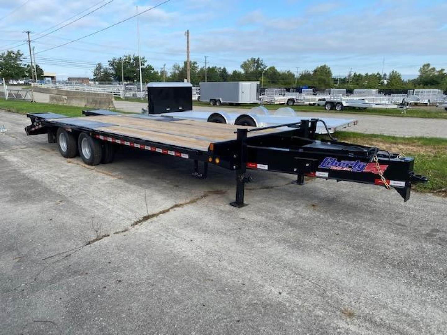 New 2022 Liberty 102 IN X 20 FT DECK OVER WITH 5 FT DOVE TAIL