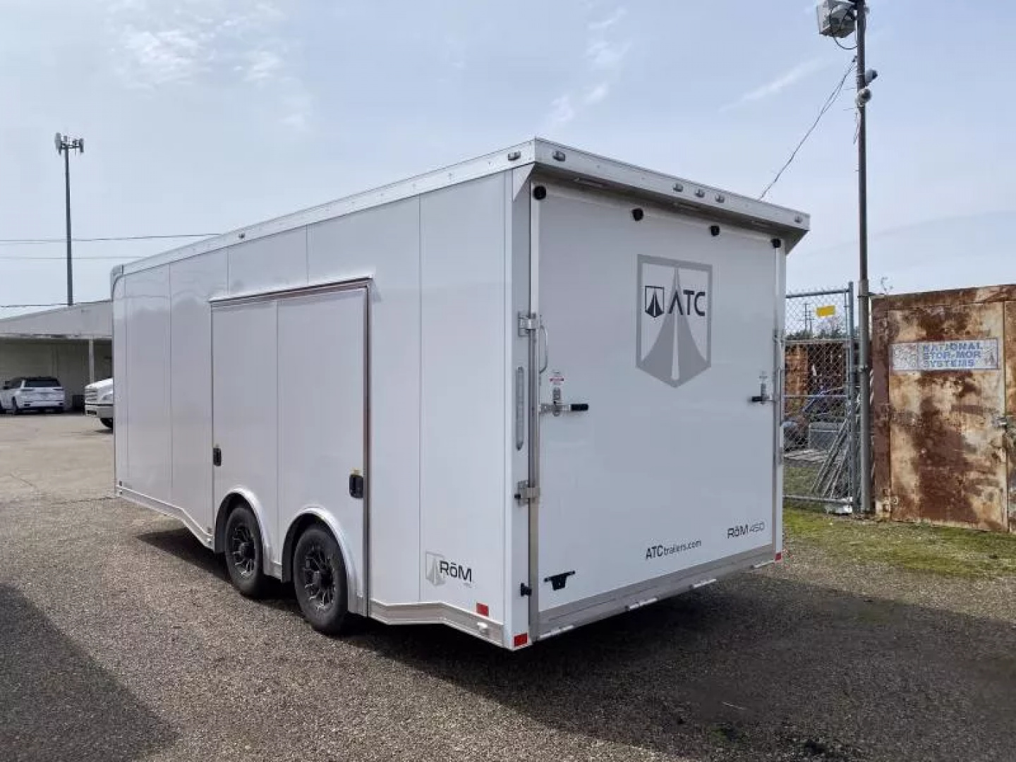 New 2025 ATC 8.5 FT X 20 FT ROM 450 PREMIUM ESCAPE DOOR 10K GVWR RAMP DOOR