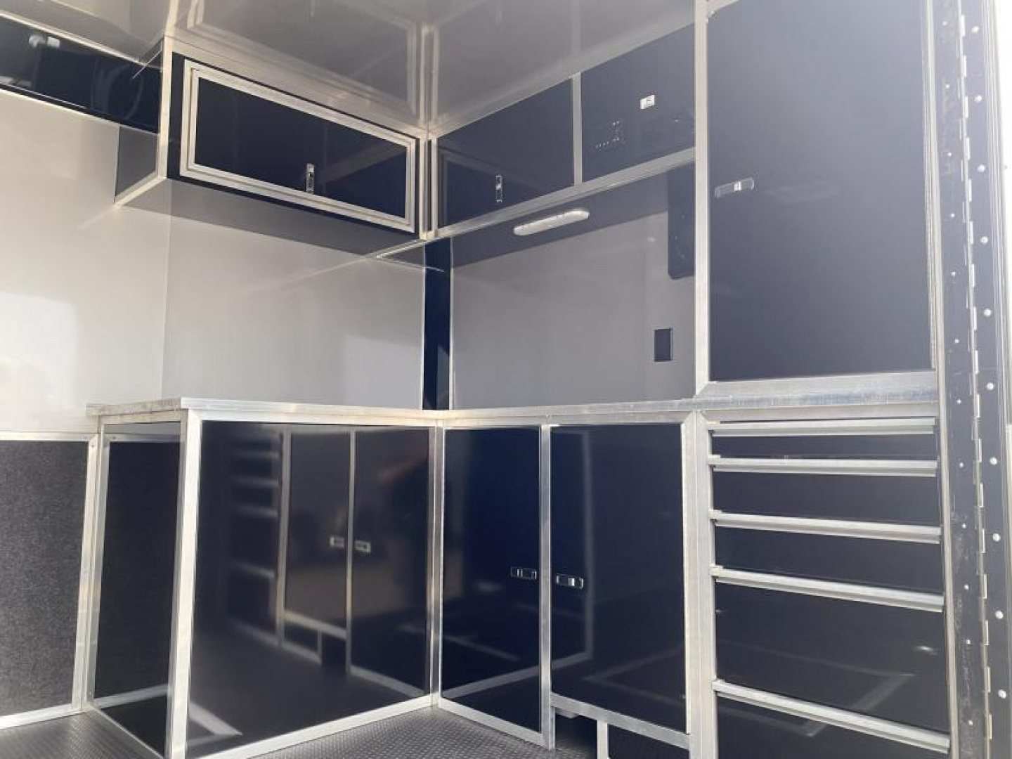 New 2024 Haulmark 28 FT EDGE RACE TRAILER WITH TURBO PACKAGE