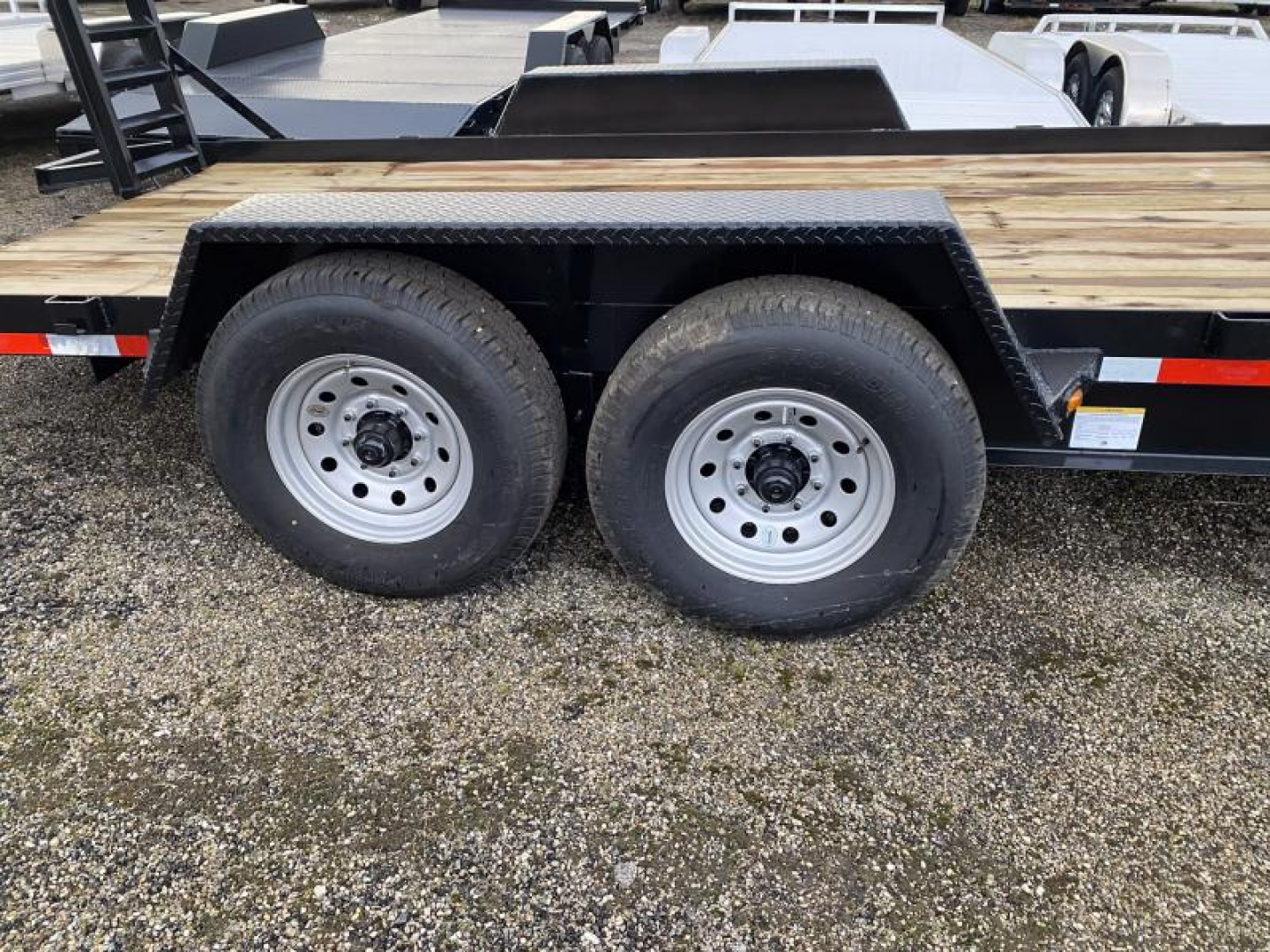 New 2025 Winston 7 TON 7 X 20 FT SKID STEER TRAILER SPRING ASSIST RAMPS