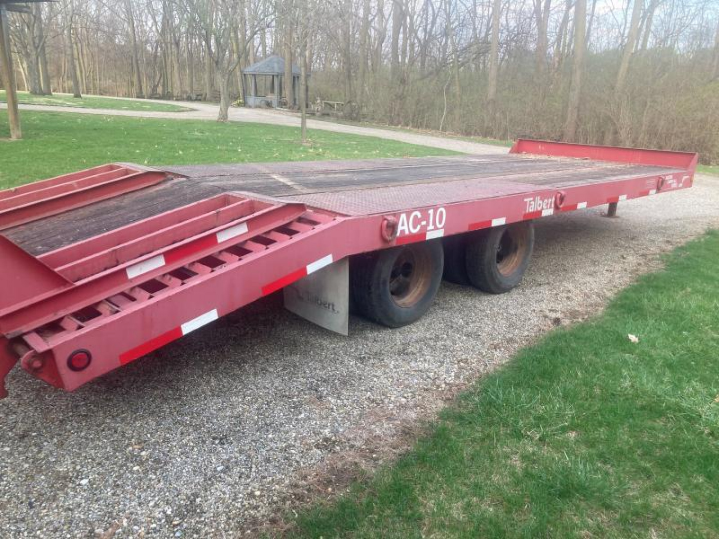 Used 2000 Talbert Mfg 25 FT USED TANDEM DUAL EQUIPMENT TRAILER