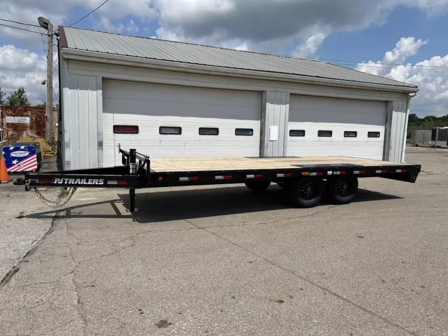 New 2026 PJ Trailers 102 IN X 20 FT DECK OVER WITH PULL OUT RAMPS 14K GVWR
