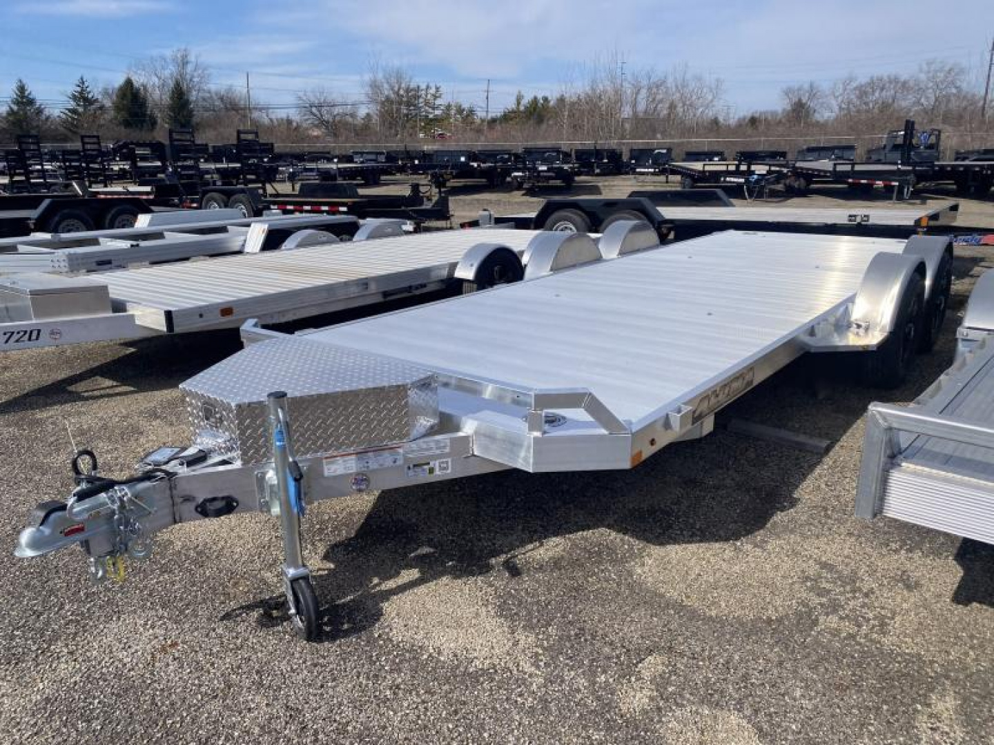 New 2025 Aluma EX 8220H  EXECUTIVE SERIES 20 FT OPEN CAR HAULER