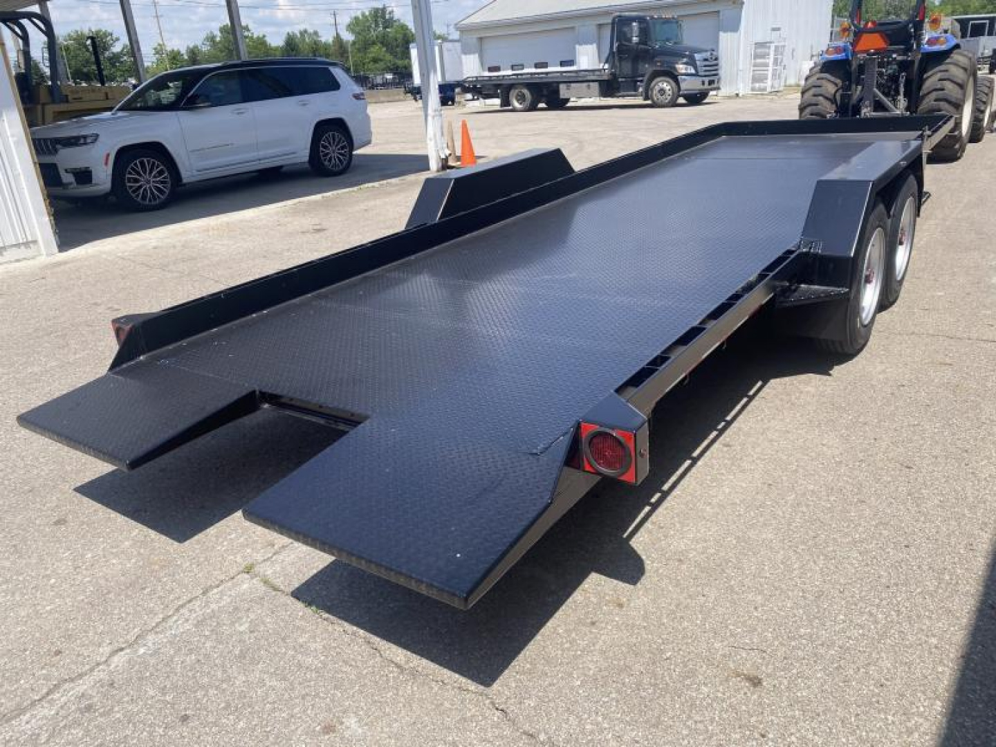 New 2025 Imperial Trailer 22 FT HD SPLIT DECK TILT EQUIPMENT TRAILER 18K GVWR