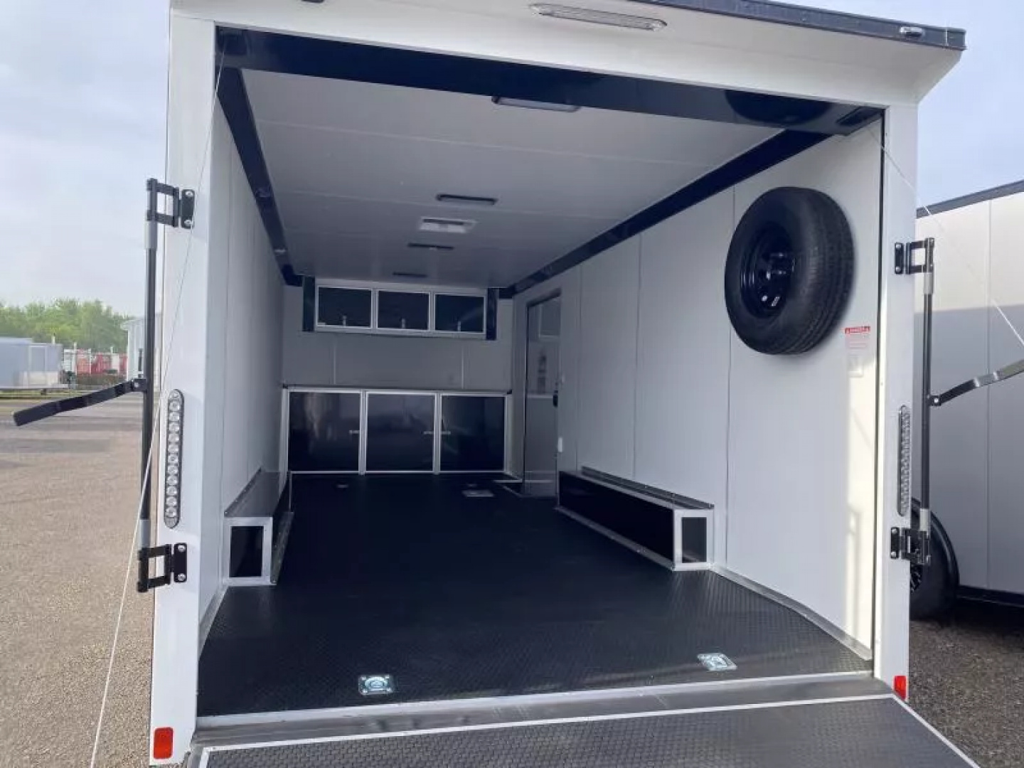 New 2025 Bravo Trailers 20 FT SCOUT PERFORMANCE ENCLOSED CAR HAULER WITH RAMP DOOR 10K GVWR *FACTORY CLOSE OUT AS IS*