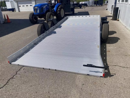 New 2025 Futura Trailers SUPER SPORT 16' 5" LOWERING TRAILER