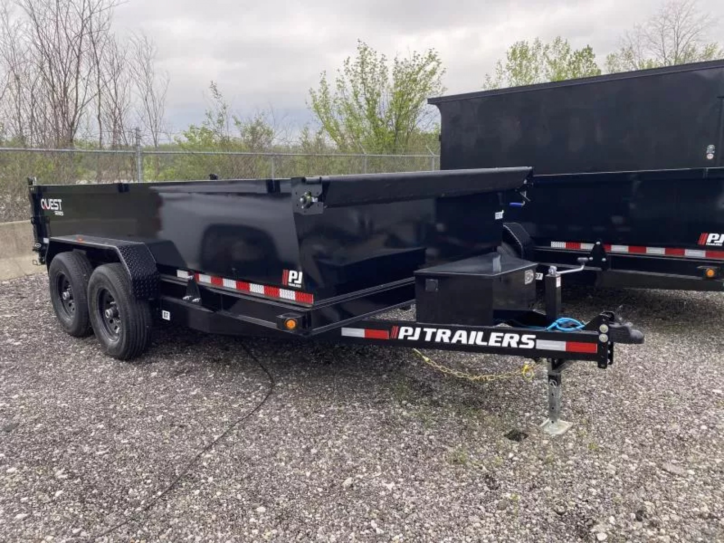 New 2026 PJ Trailers 7 X 14 FT DUMP TRAILER 14K GVWR SPREAD GATE TARP KIT