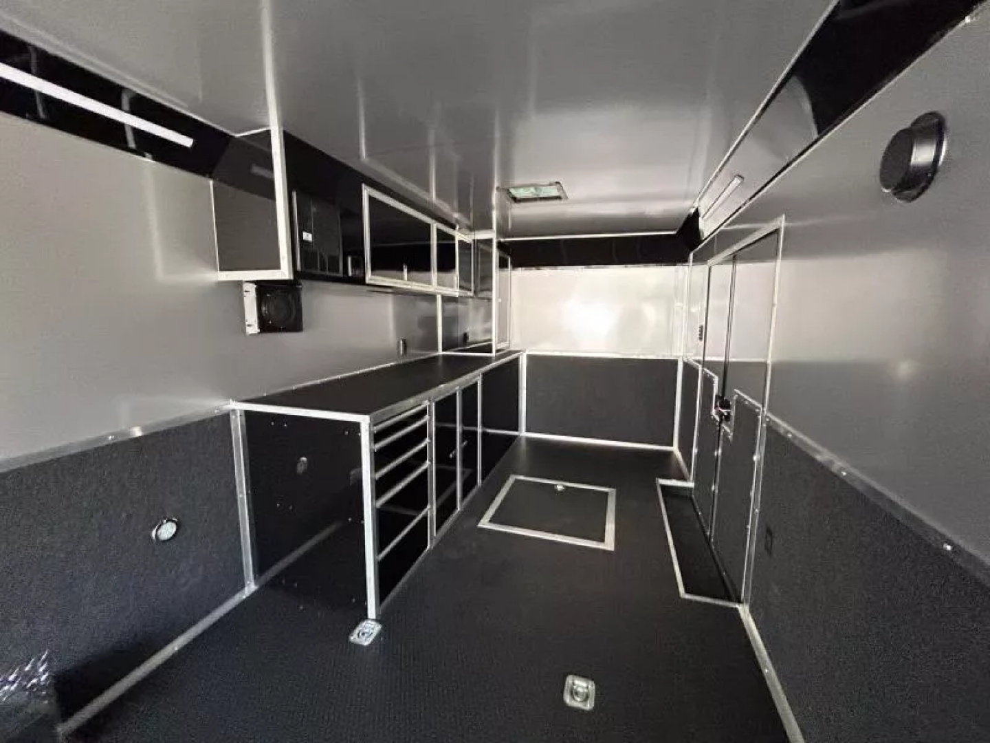 New 2026 Haulmark 28 FT EDGE RACE TRAILER TURBO II PACKAGE BLACK OUT TRIM