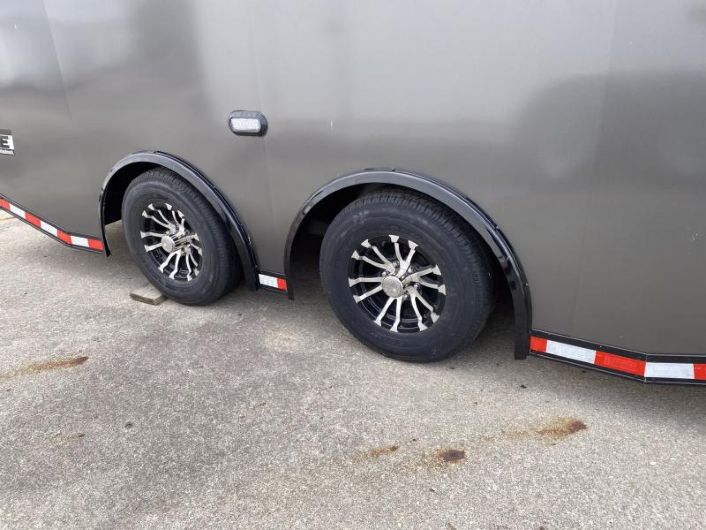 New 2023 Haulmark 20 FT EDGE ENCLOSED RACE CAR HAULER BLACKOUT PACKAGE